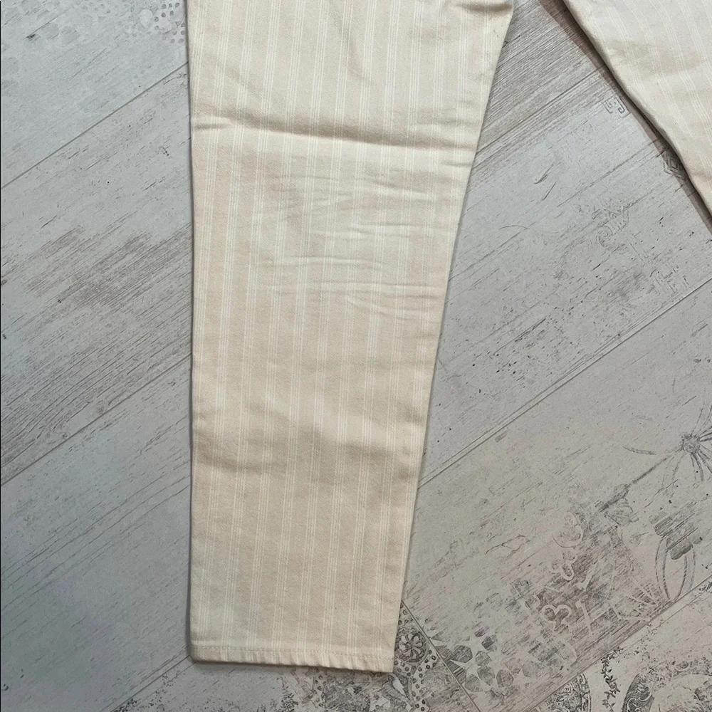 AG Adriano Goldschmied Ag-Ed Denim The Prima Crop Cigarette Cream Striped 32